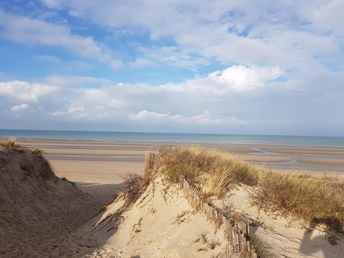 Le Gite "Des Voyageurs" Wormhout Esterno foto